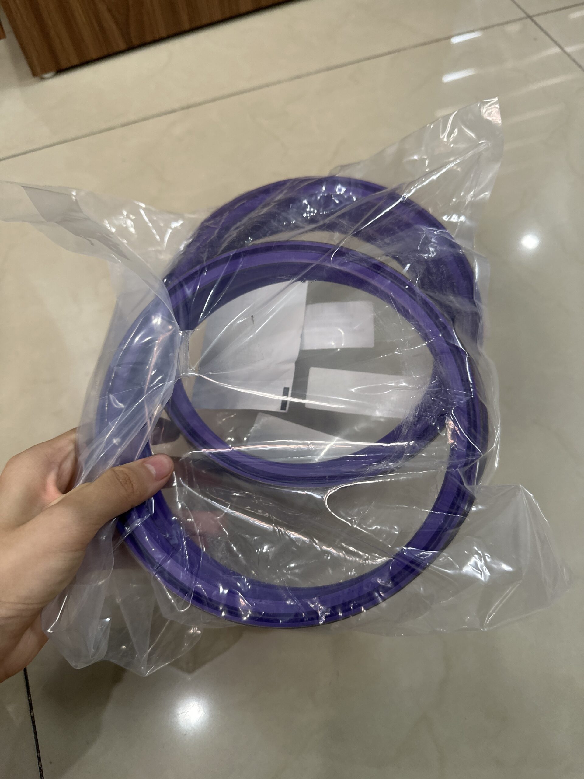 Phớt chắn bụi giảm xóc 569-50-81511 1 Phớt chắn bụi giảm xóc 569-50-81511
