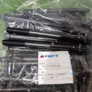 Bu lông mặt máy 6217-11-1610