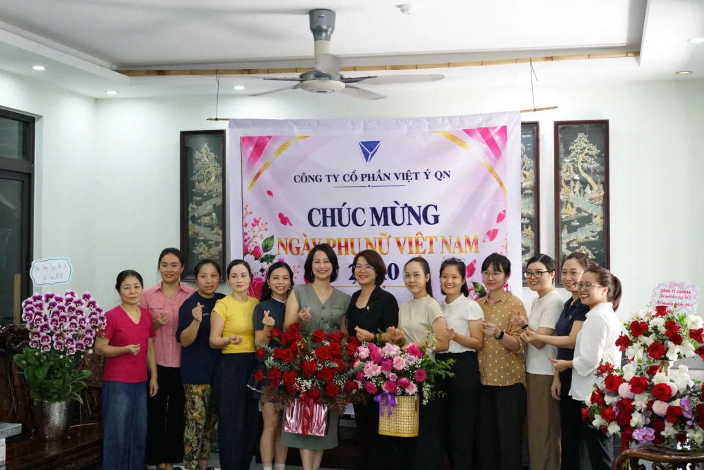VIỆT Ý QN RỘN RÀNG CHÀO MỪNG NGÀY PHỤ NỮ VIỆT NAM 20/10